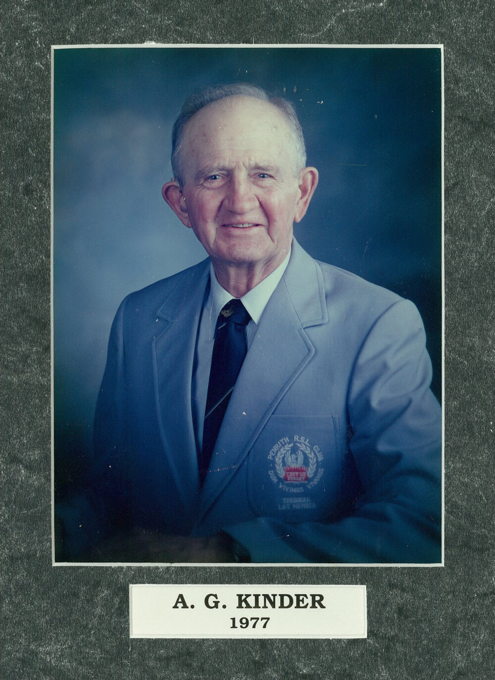 A.G. Kinder – (1977)